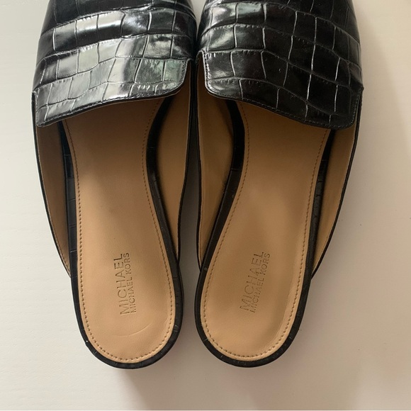 Michael Kors | Black leather flats | Reptile print | Size 10 - Picture 2 of 7